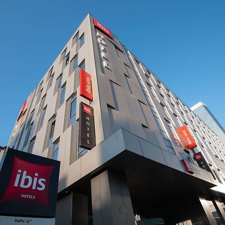 Ibis Baku City Hotel Exterior photo