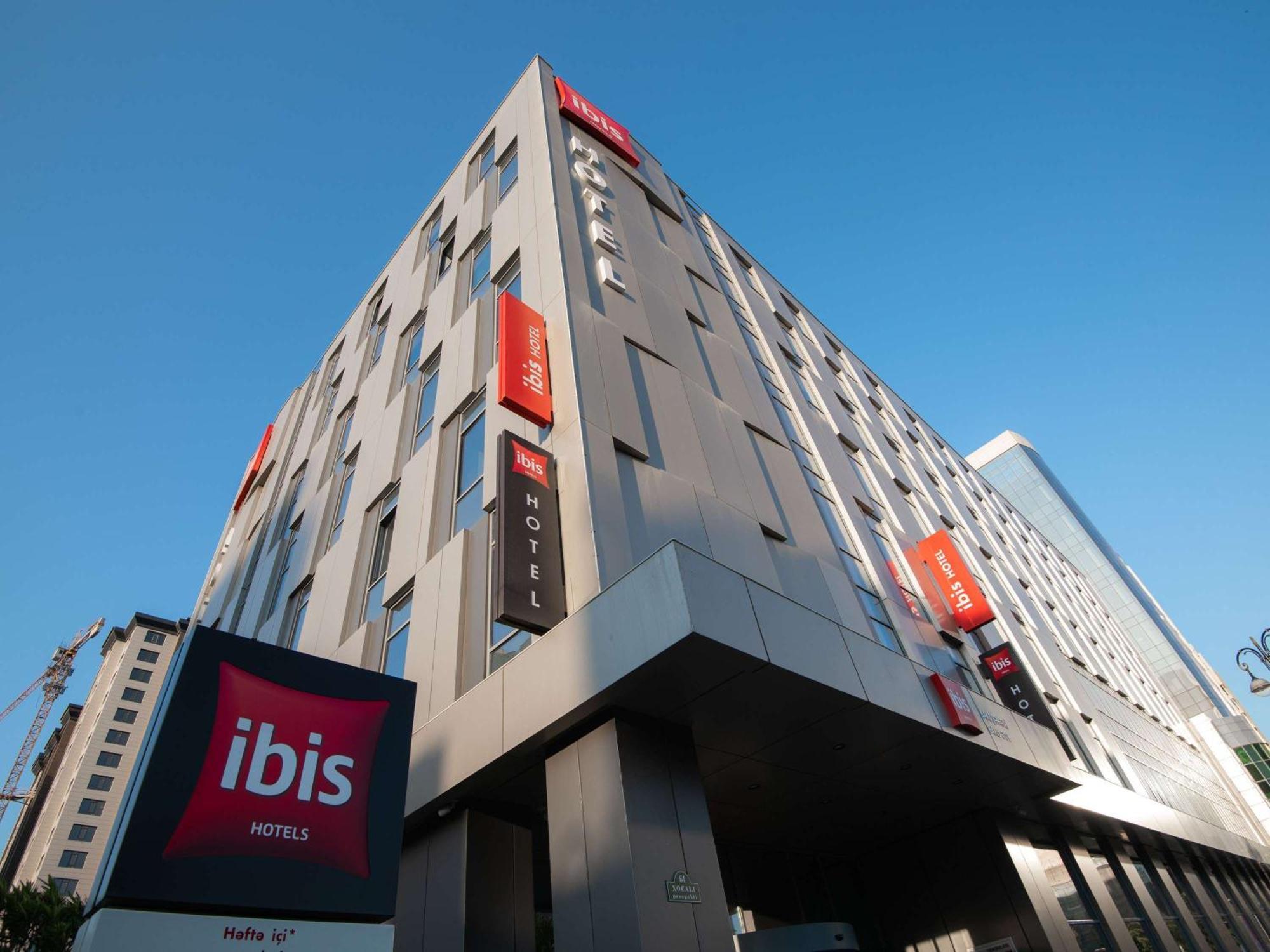 Ibis Baku City Hotel Exterior photo